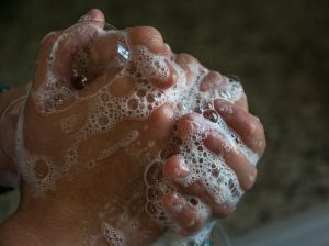 החשיבות בשטיפת ידיים